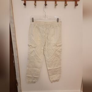 GAP Women's Cream Cargo Pants